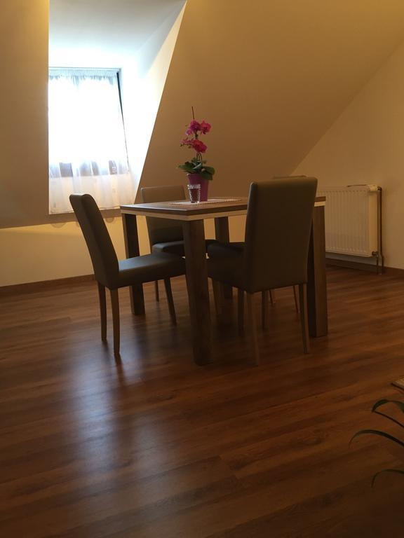 Apartments Petra スルニュ エクステリア 写真